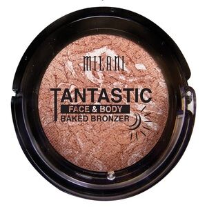 Milani Tantastic Baked Bronzer - 01
FANTASTIC IN GOLO
